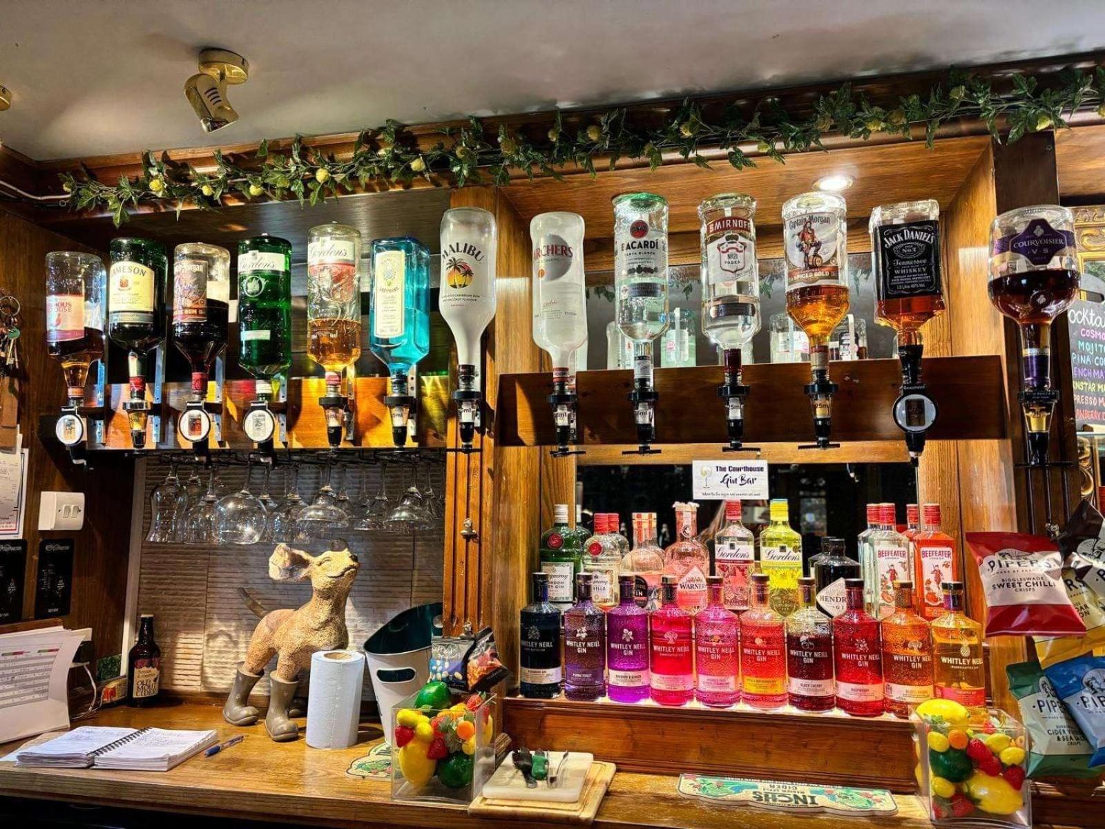 The Court House 2* Thrapston (Northamptonshire)